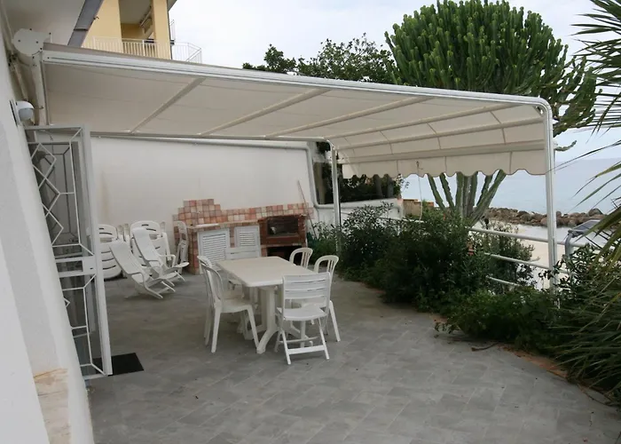 'laura' Mit Blick Aufs Wasser By Interhome * Pizzo (Calabria)