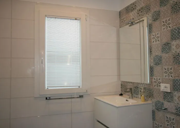 'laura' Mit Blick Aufs Wasser By Interhome Apartment Pizzo (Calabria)