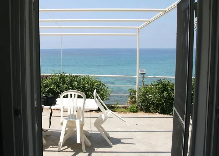 'laura' Mit Blick Aufs Wasser By Interhome *