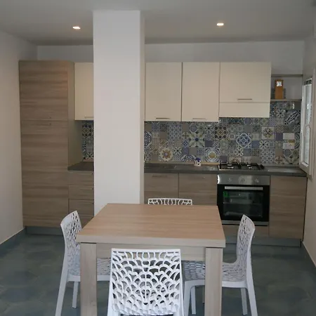 Daire 'laura' Mit Blick Aufs Wasser By Interhome *