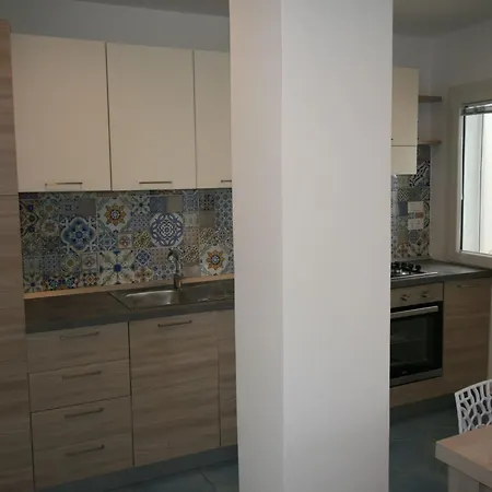 'laura' Mit Blick Aufs Wasser By Interhome Daire