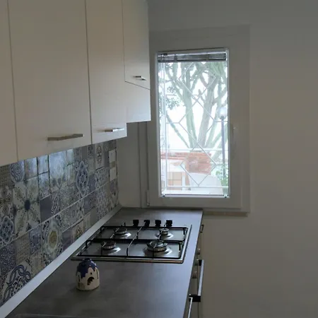 Daire 'laura' Mit Blick Aufs Wasser By Interhome