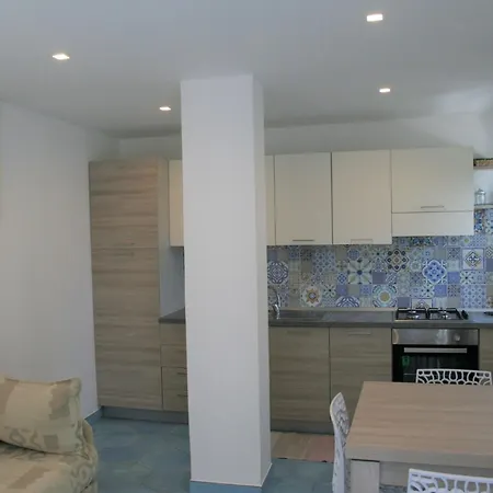 Daire 'laura' Mit Blick Aufs Wasser By Interhome *